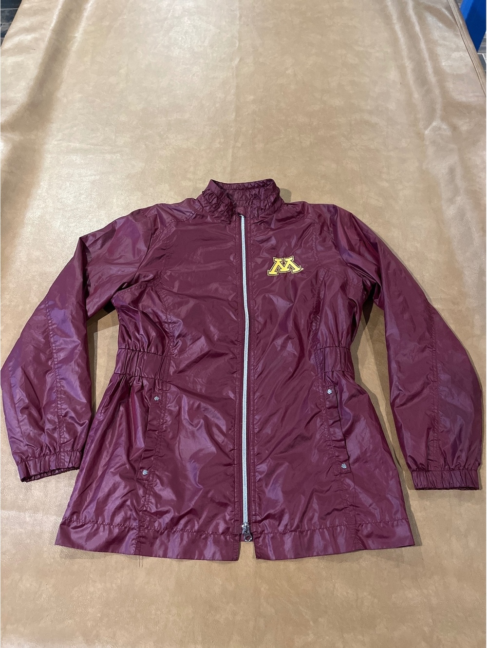 Minnesota Gophers Tail Windbreaker (Women’s Medium)